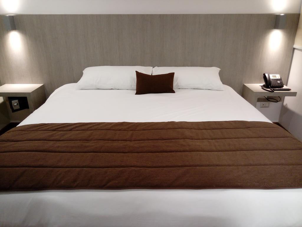 Hotel Elisa Cole Santiago Kültér fotó